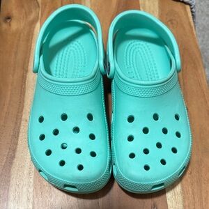 Women’s Mint Green Crocs